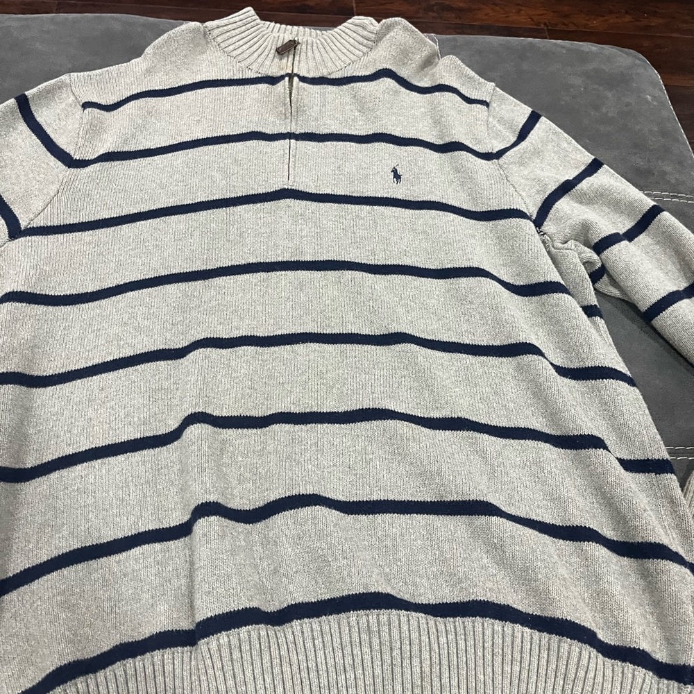 Polo sweater